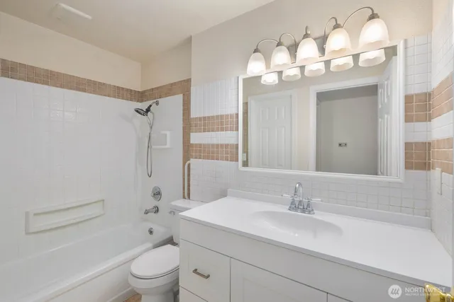 $399,950 | 14510 124th Avenue Northeast, Unit C28, Kirkland, WA 98034