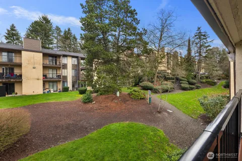 $399,950 | 14510 124th Avenue Northeast, Unit C28, Kirkland, WA 98034