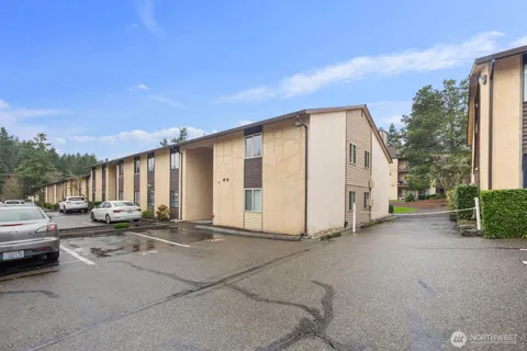 $399,950 | 14510 124th Avenue Northeast, Unit C28, Kirkland, WA 98034