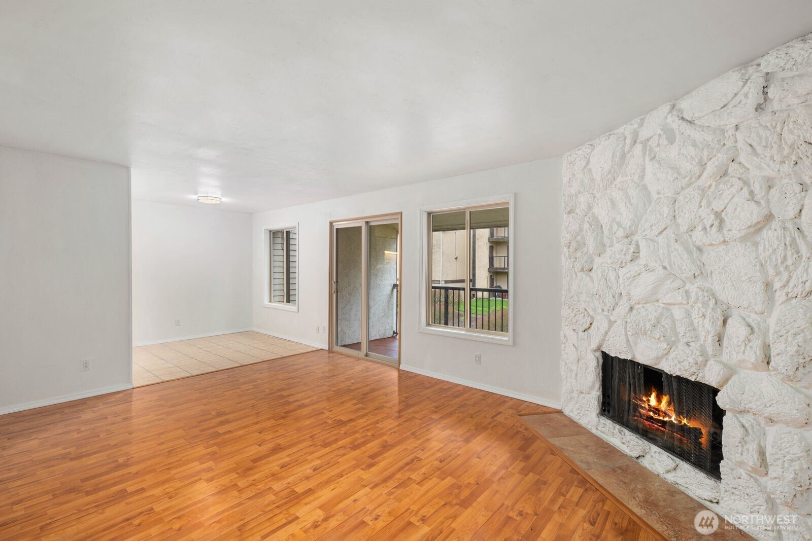 14510 124th Avenue Northeast, Unit C28 Kirkland, WA 98034 - Photo 7 of 16