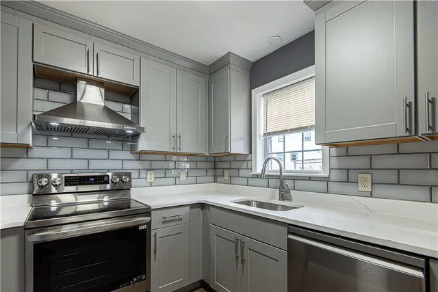 $299,000 | 11 Newcomb Street, Unit A, Providence, RI 02908