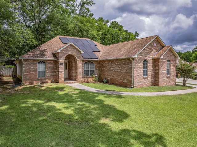 $379,900 | 5786 Countryside Drive, Tallahassee, FL 32317