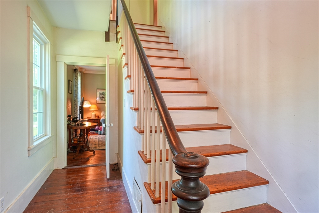 302 South Bolton Road Bolton, MA 01740 - Photo 16 of 25