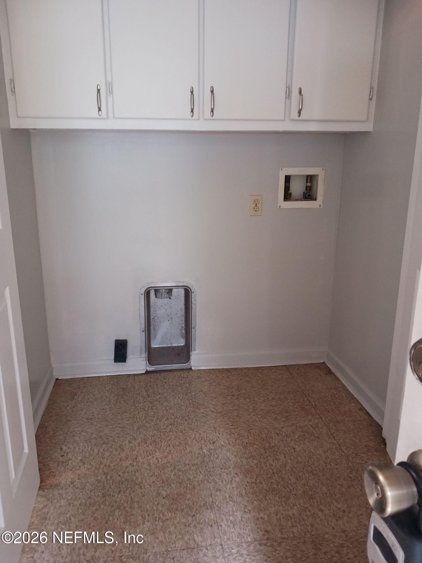 2113 Morehouse Road Jacksonville, FL 32209 - Photo 5 of 14 4-Jan 24, 2026 15-07-02-pohc