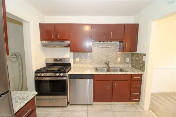 $115,000 | 2831 Tully Square, Winston-Salem, NC 27106