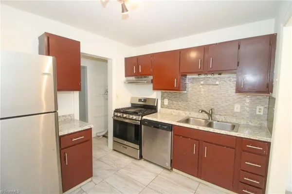 $115,000 | 2831 Tully Square, Winston-Salem, NC 27106