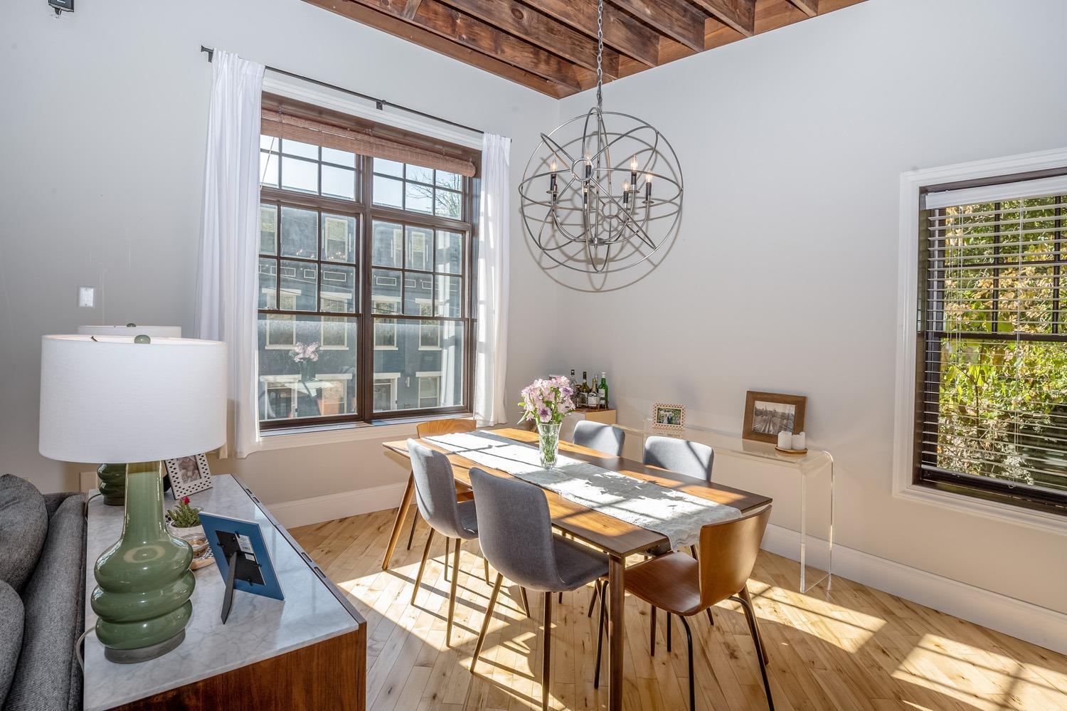 160 Goethe Street Cincinnati, OH 45202 - Photo 3 of 28