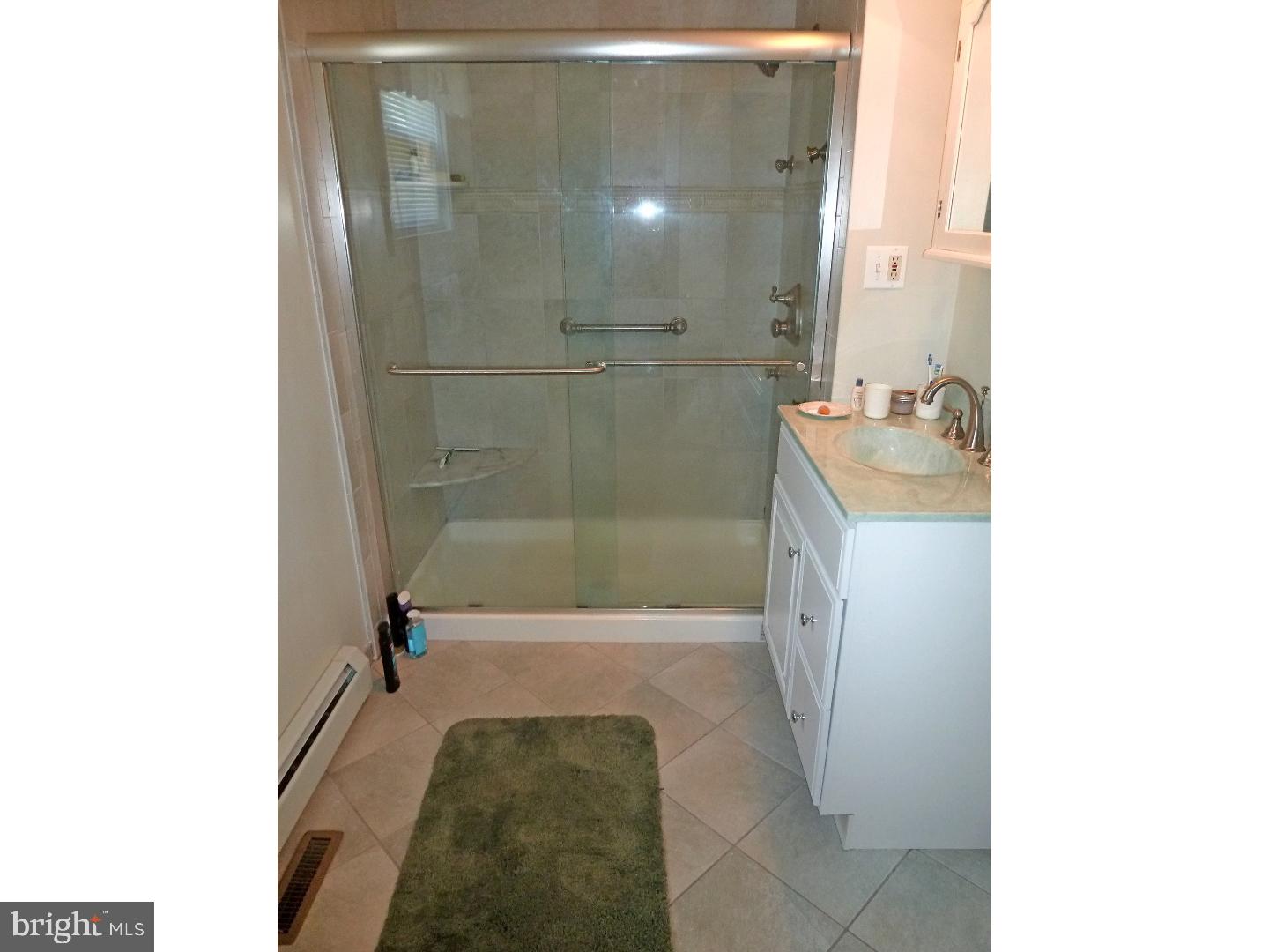 60 Elfreth Road Huntingdon Valley, PA 19006 - Photo 10 of 24 Master Bathroom