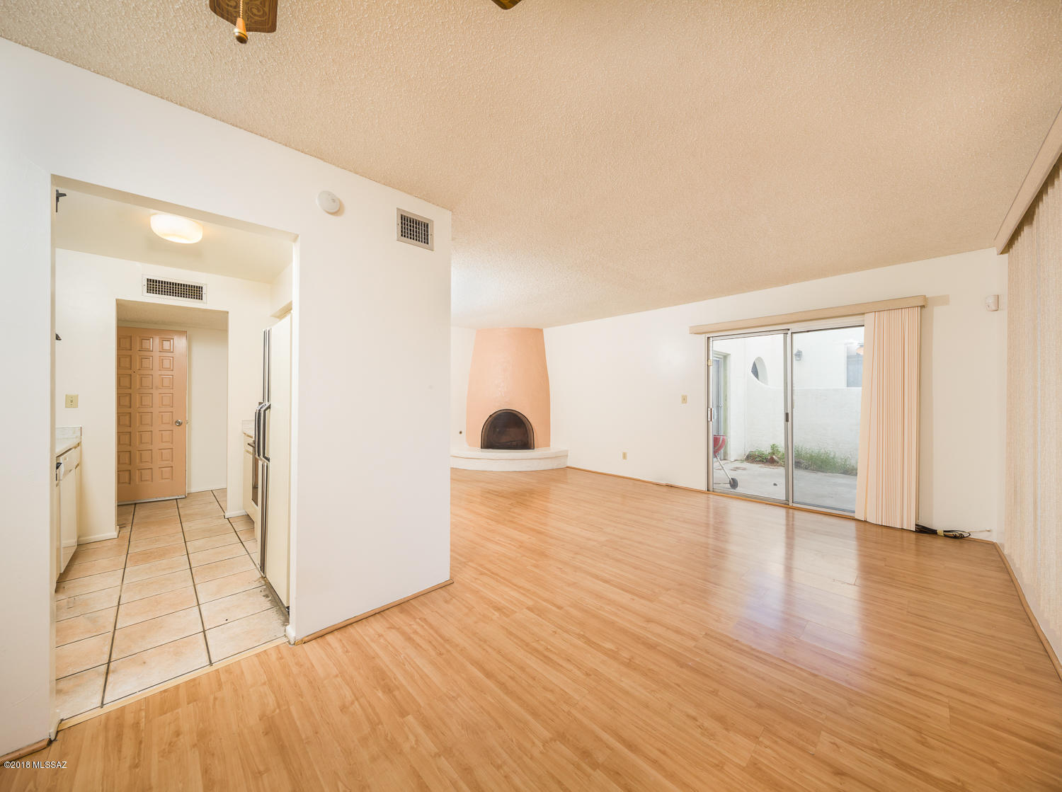 600 East River Road, Unit F Tucson, AZ 85704 - Photo 1 of 29