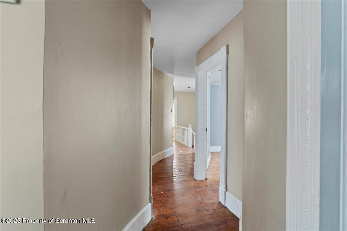 926 Main Street Avoca, PA 18641 - Photo 34 of 42 Hallway