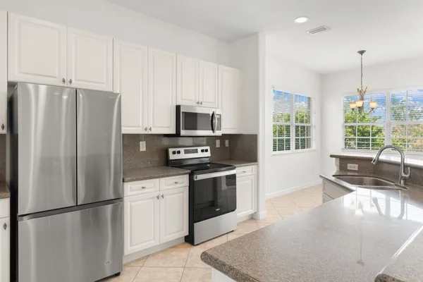 $3,500 | 8238 Northwest 128th Lane, Parkland, FL 33076