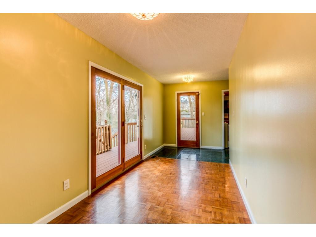 211 Hillside Road Johnson City, TN 37601 - Photo 9 of 28 Photo 9