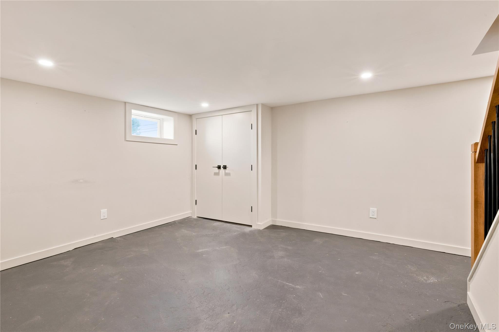 2693 Fox Road Baldwin, NY 11510 - Photo 22 of 32