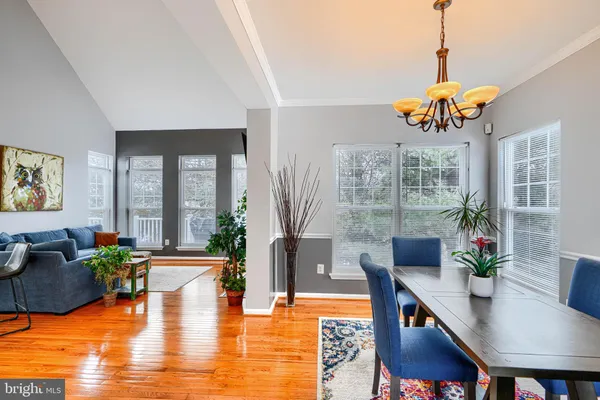 $524,900 | 18 Dinaden Circle, Pikesville, MD 21208