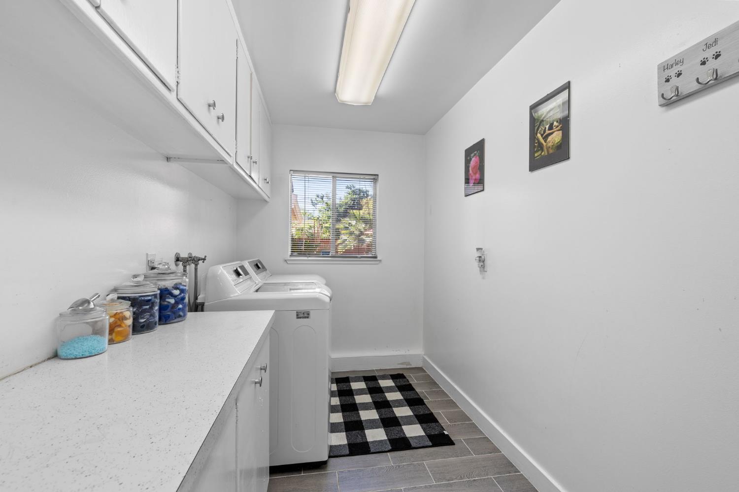 5108 Laurelview Avenue Carmichael, CA 95608 - Photo 31 of 36