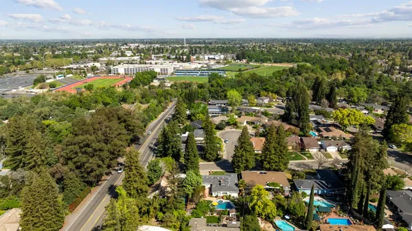 $755,000 | 5108 Laurelview Avenue, Carmichael, CA 95608