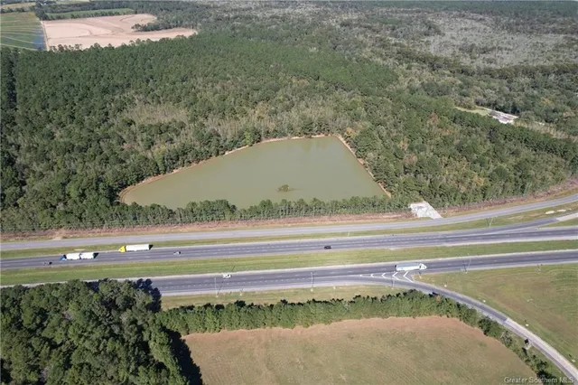 $295,000 | 0 North Frontage Road, Jennings, LA 70546