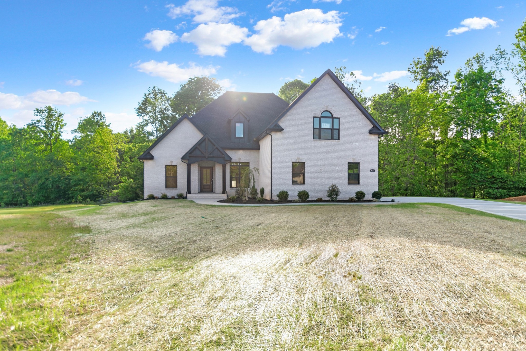 422 Young Road Pleasant View, TN 37146 - Photo 1 of 42 Gallery Image 1