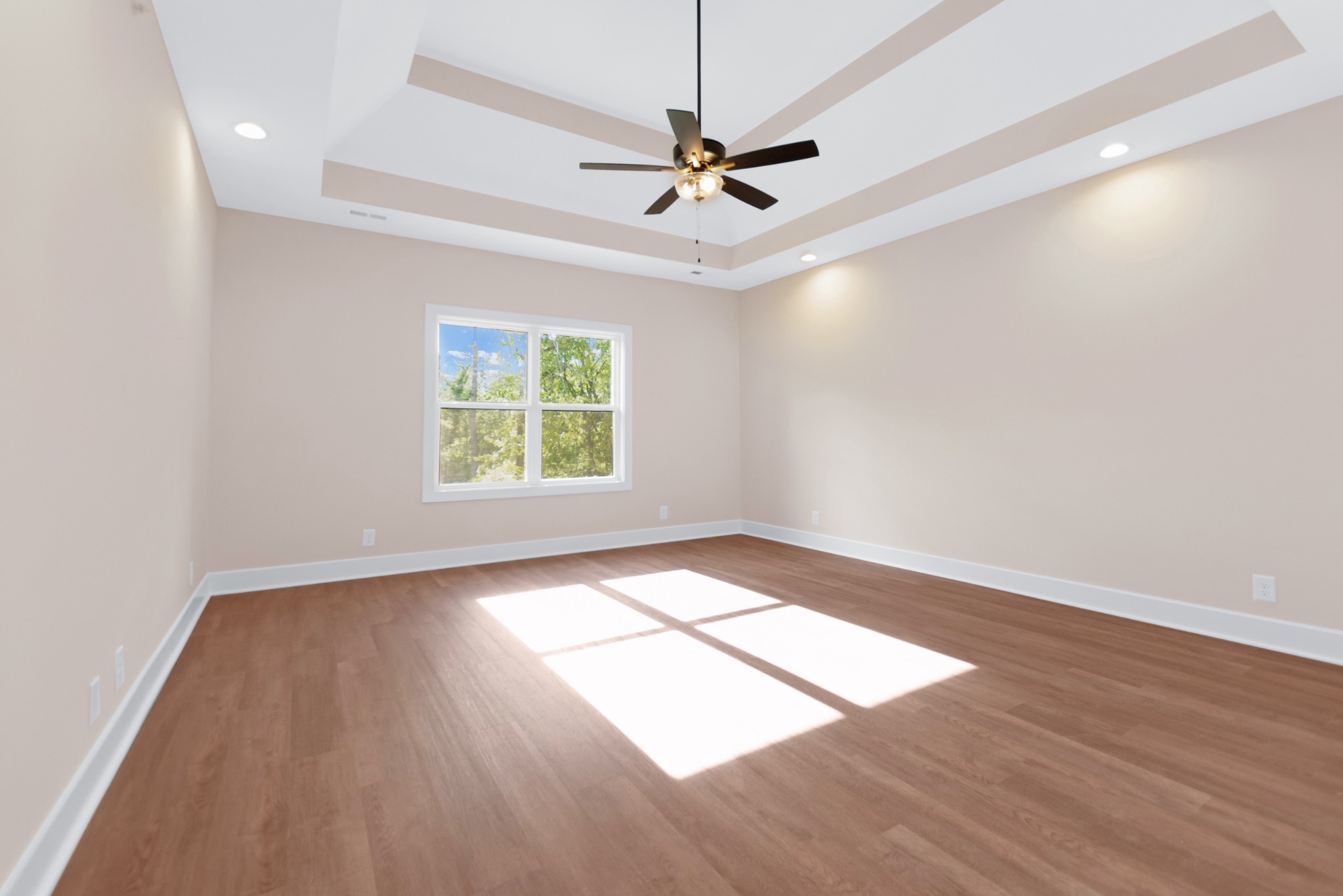 422 Young Road Pleasant View, TN 37146 - Photo 15 of 42 Gallery Image 15