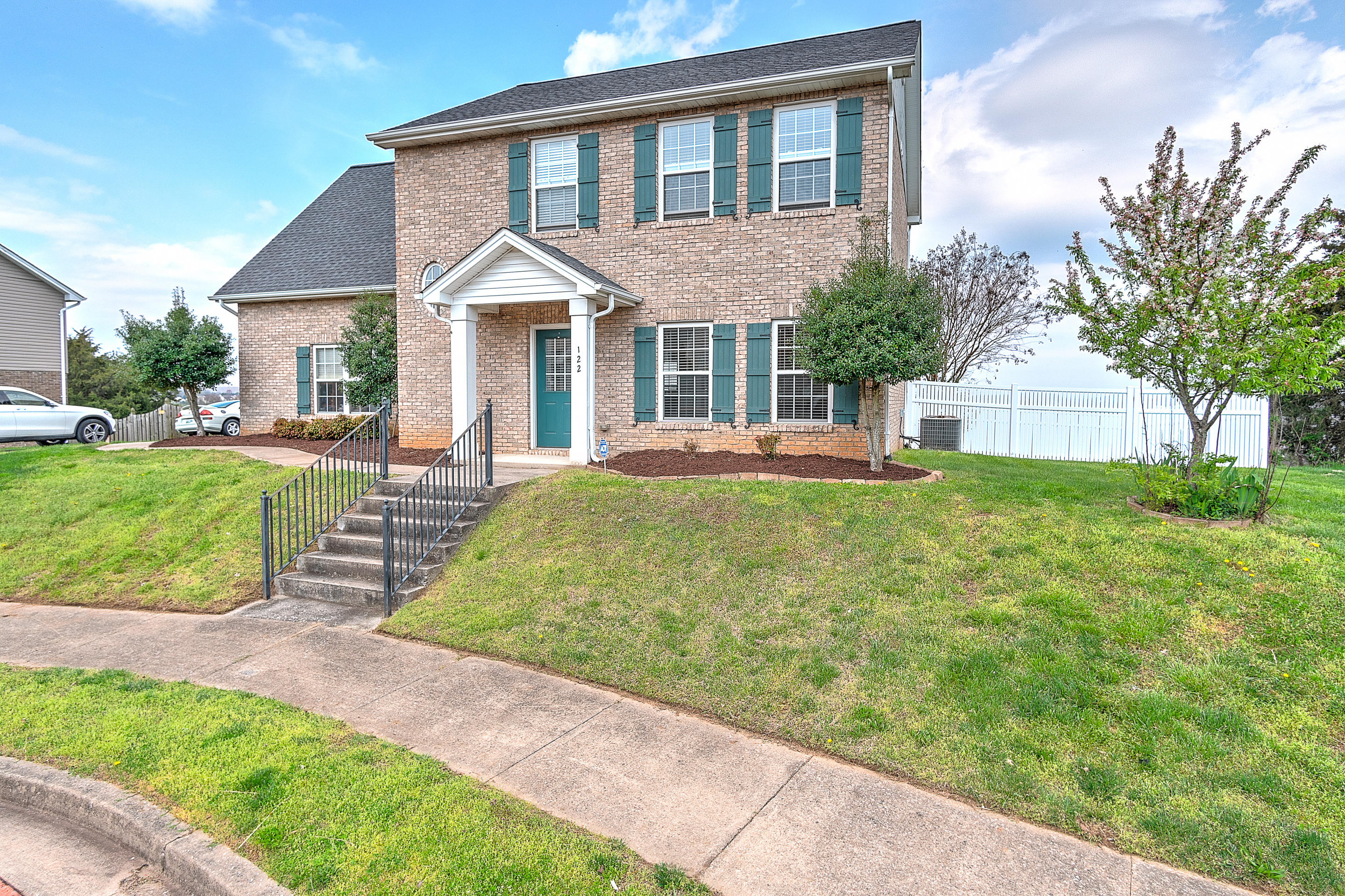 122 Azalea Ridge Johnson City, TN 37601 - Photo 3 of 26 exterior_mls-3