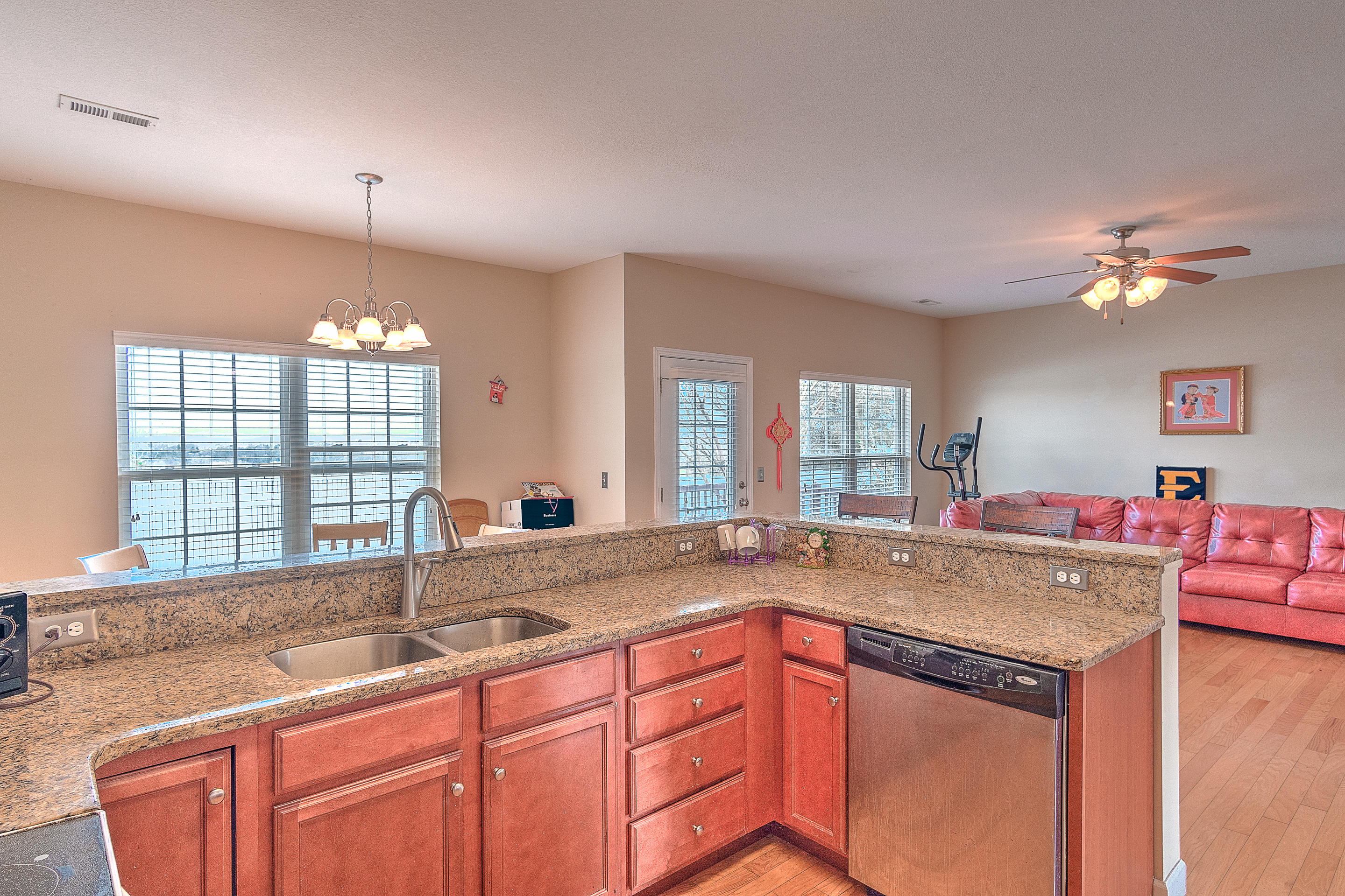 122 Azalea Ridge Johnson City, TN 37601 - Photo 10 of 26 interior_mls-10