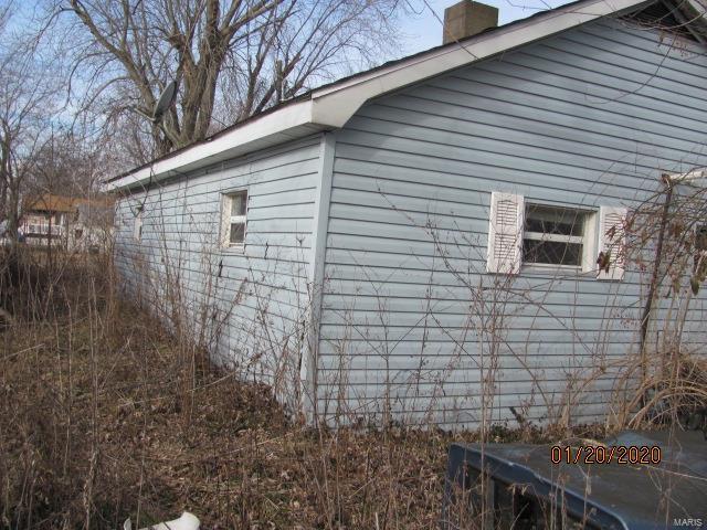 4652 Seiler Road Dorsey, IL 62021 - Photo 4 of 8