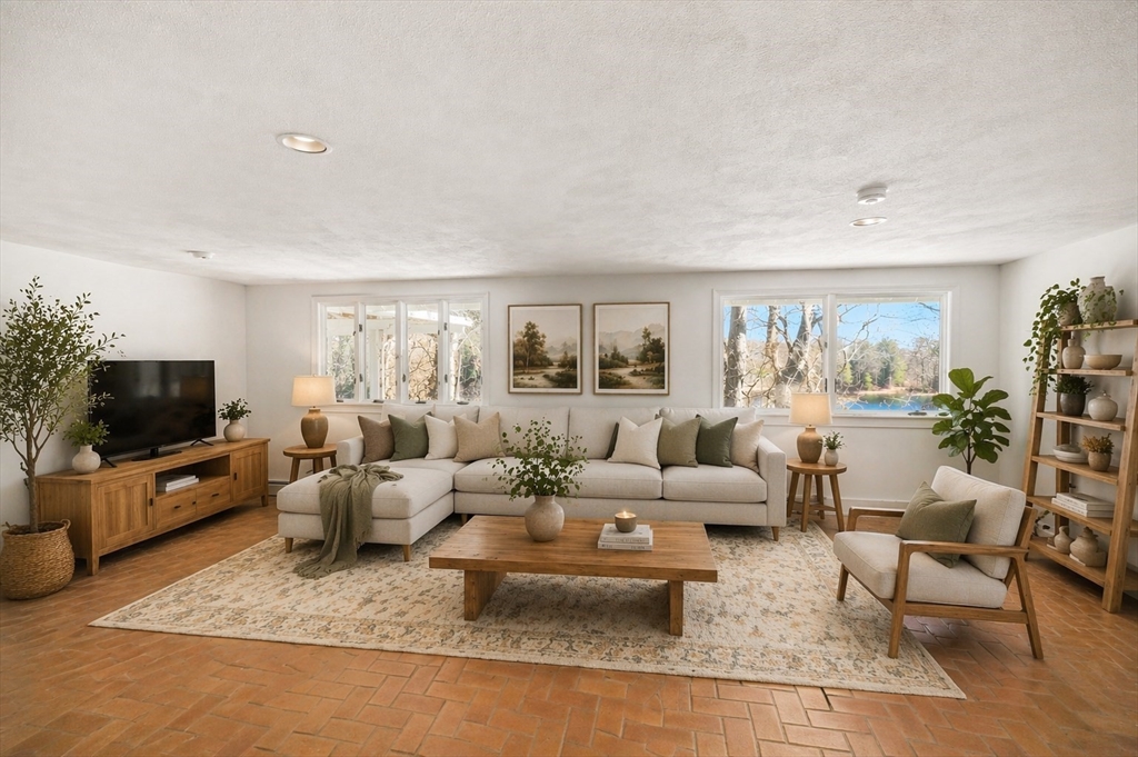 45-43 Englewood Road Gloucester, MA 01930 - Photo 23 of 37