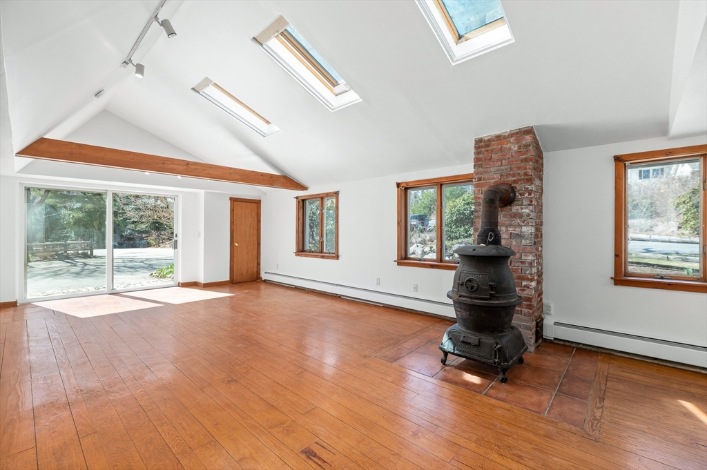 45-43 Englewood Road Gloucester, MA 01930 - Photo 28 of 37