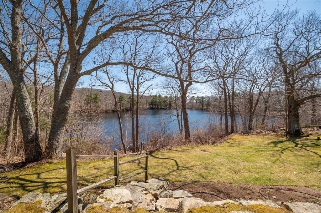 45-43 Englewood Road Gloucester, MA 01930 - Photo 34 of 37