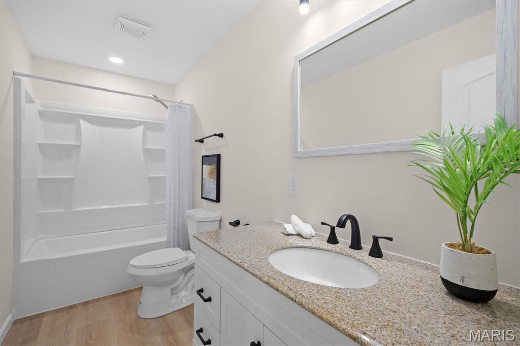 685 Sand Prairie Road Granite City, IL 62040 - Photo 14 of 28