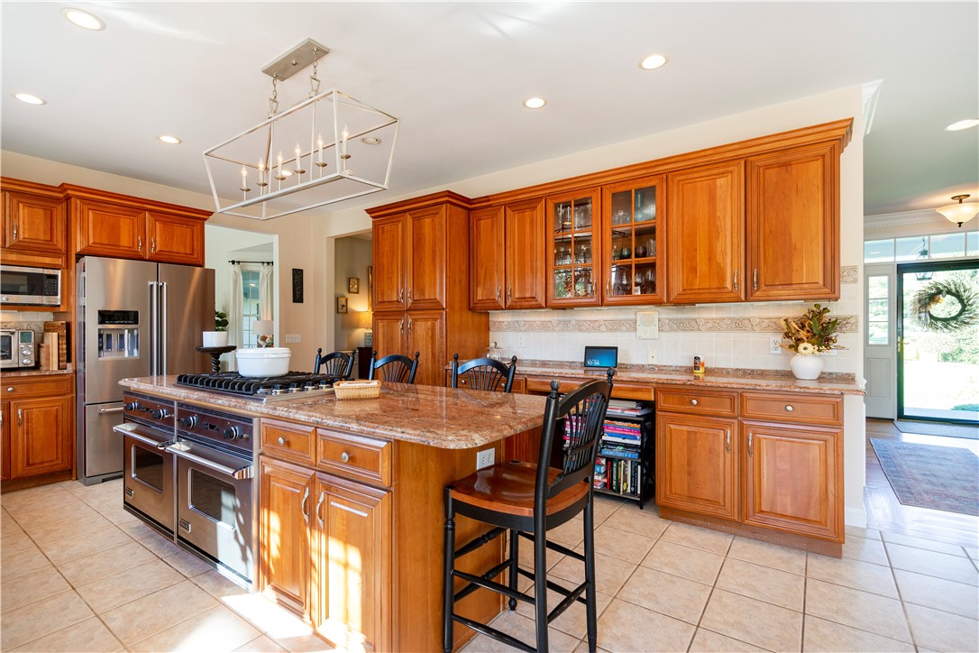 50 Crest Drive Cranston, RI 02921 - Photo 14 of 50