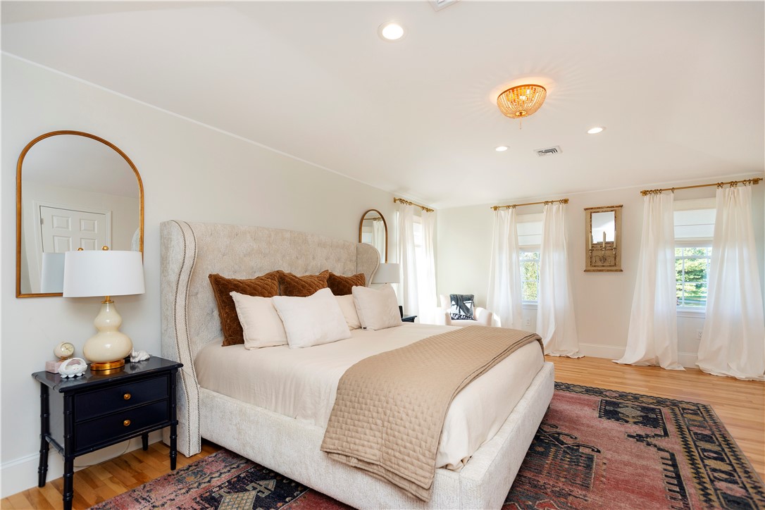 50 Crest Drive Cranston, RI 02921 - Photo 22 of 50 Master bedroom