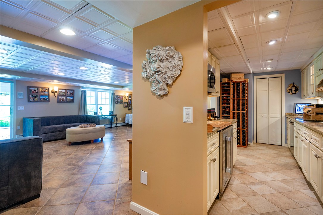 50 Crest Drive Cranston, RI 02921 - Photo 32 of 50 Lower level in law