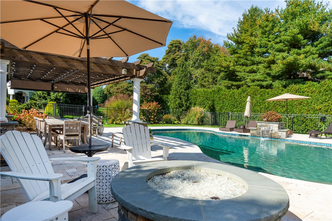 50 Crest Drive Cranston, RI 02921 - Photo 42 of 50