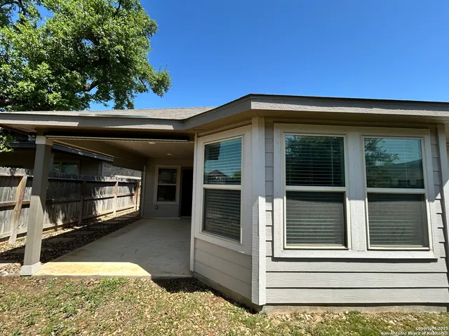 $2,395 | 13166 Maridell Park, San Antonio, TX 78253