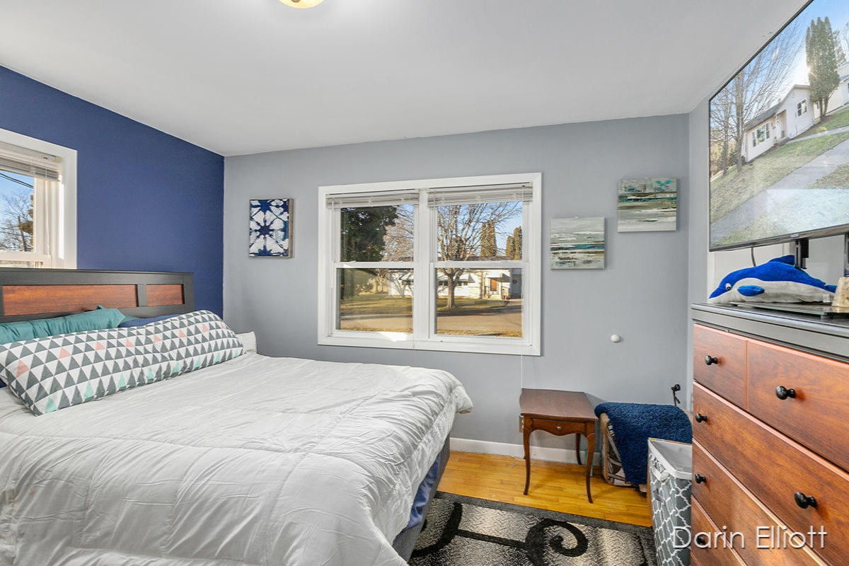 847 Harrison Street Belding, MI 48809 - Photo 14 of 28 IMG_1011
