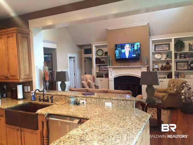 346 Lake Juniper Road Brewton, AL 36426 - Photo 4 of 27 Kitchen open to Den