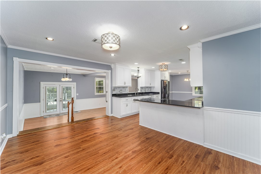 1502 Seminole Trail Waycross, GA 31501 - Photo 6 of 29