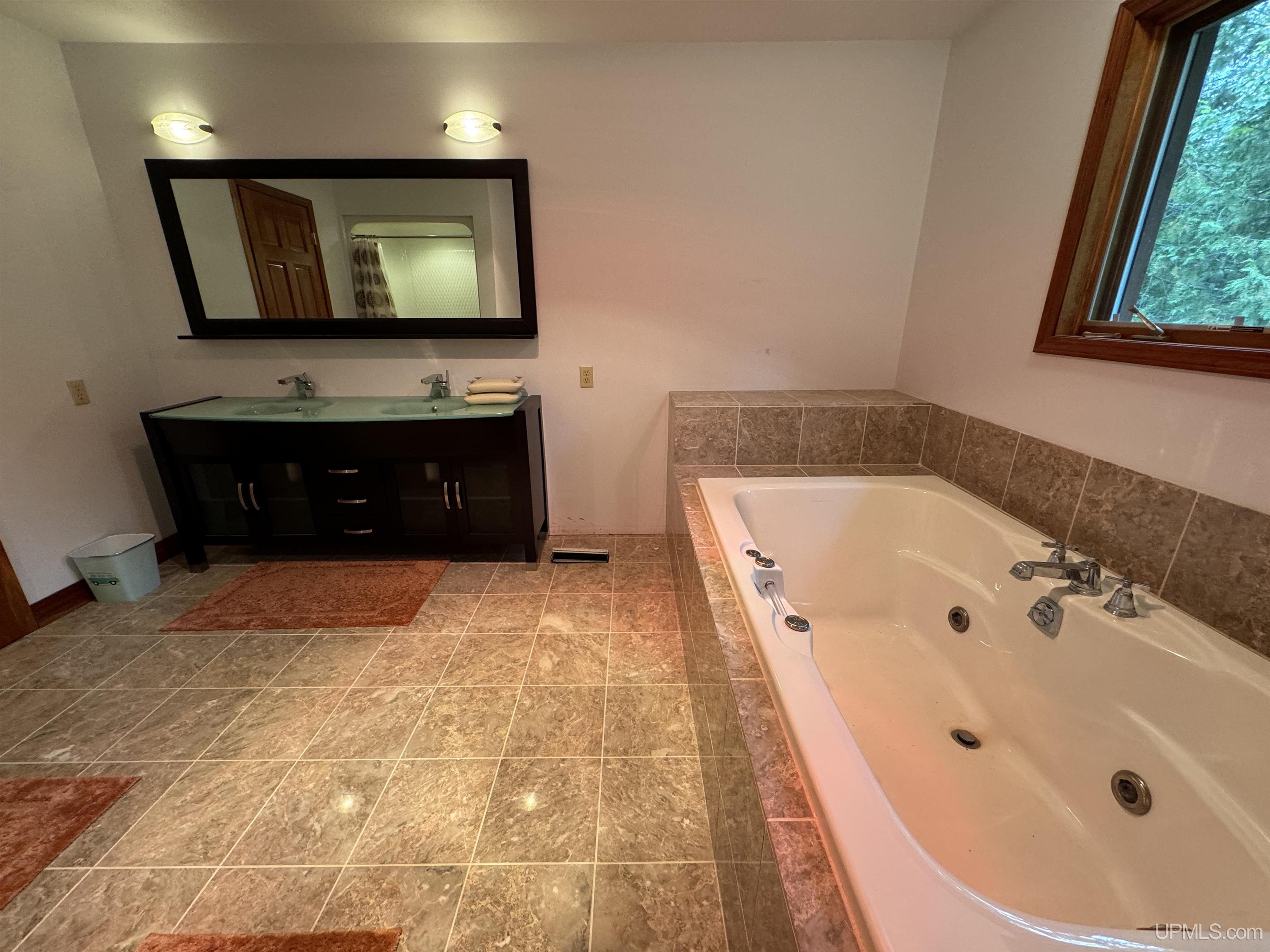 5275 23 1/2 Road Gladstone, MI 49837 - Photo 43 of 68