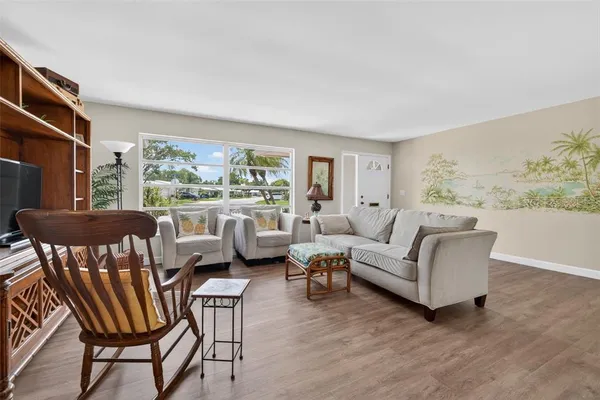 $415,000 | 9697 41st Street North, Pinellas Park, FL 33782