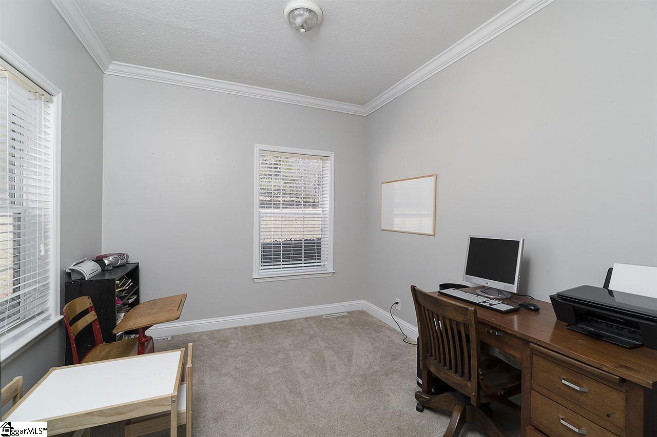 121 Knoxtowne Road Easley, SC 29640 - Photo 16 of 32