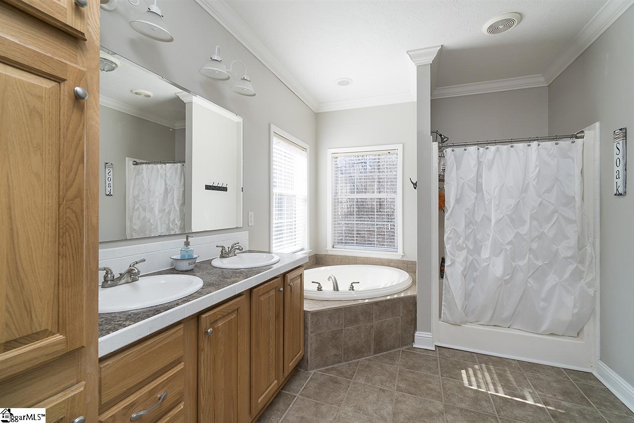 121 Knoxtowne Road Easley, SC 29640 - Photo 19 of 32