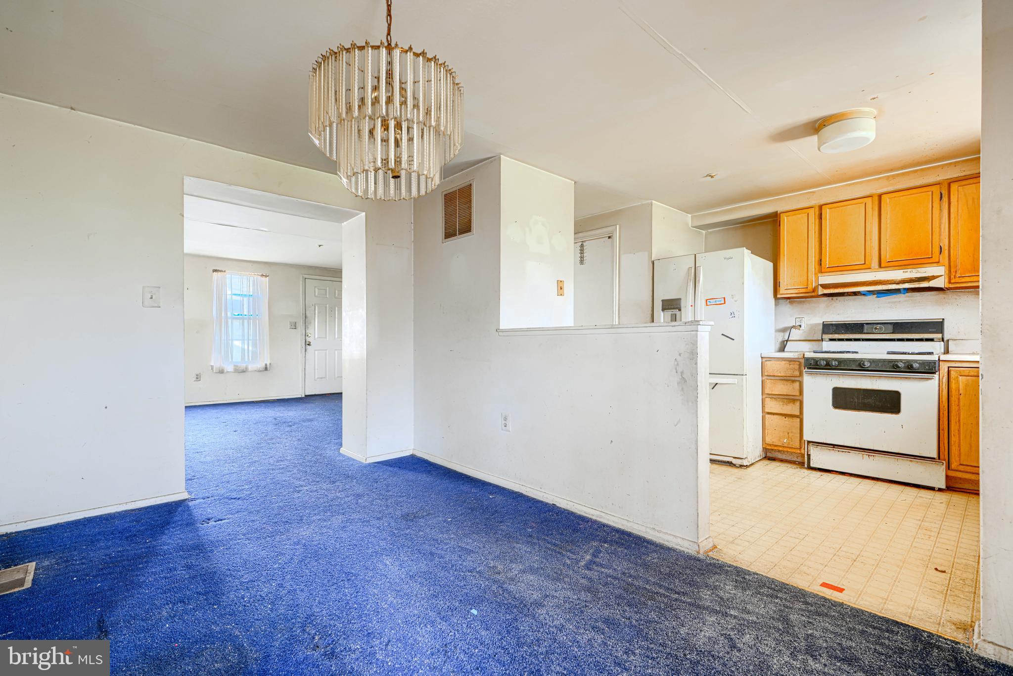 3416 Round Road Baltimore, MD 21225 - Photo 7 of 22 dining room