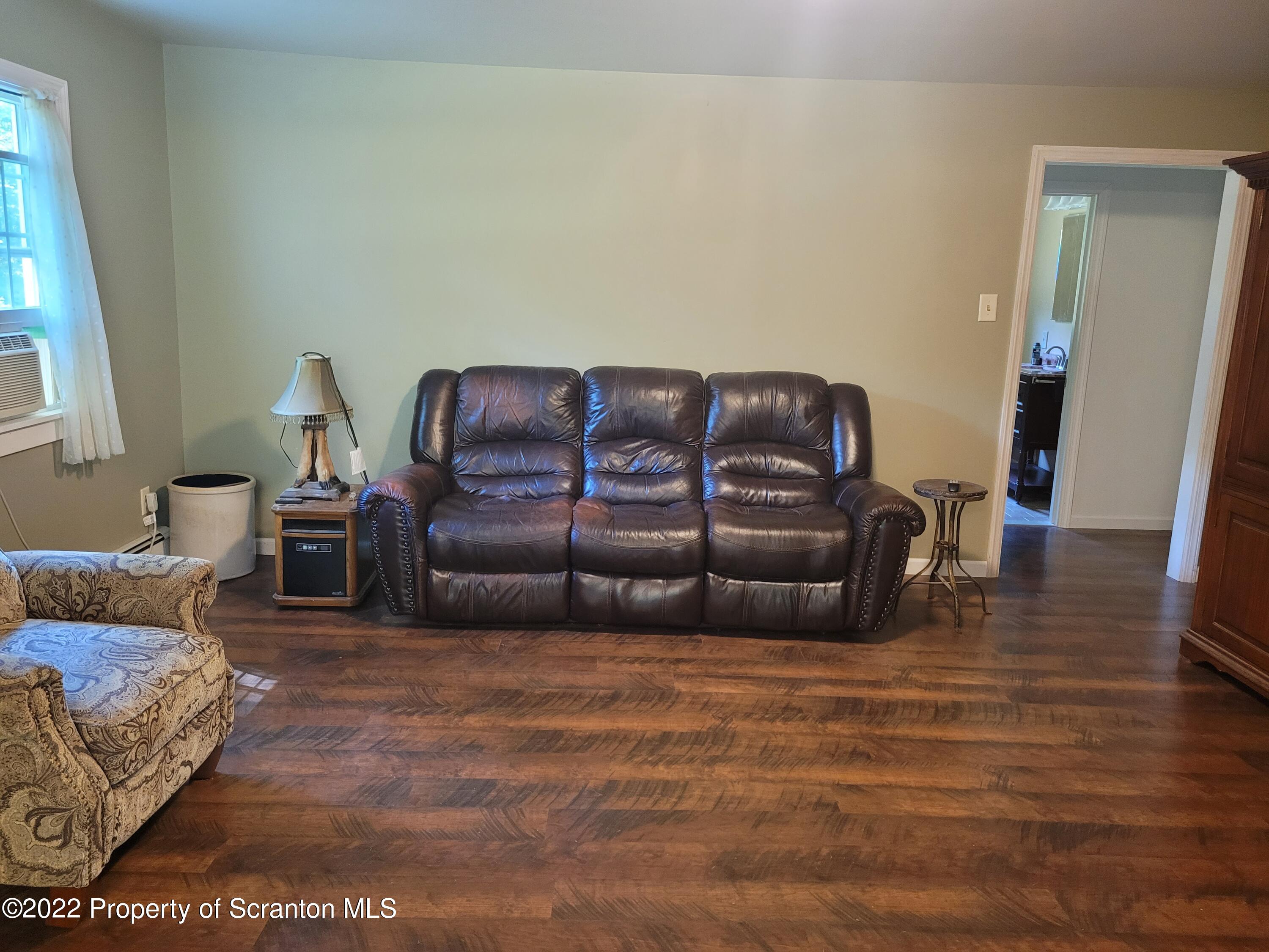 25 Bailor Road Moscow, PA 18444 - Photo 9 of 17 Gallery Image 9