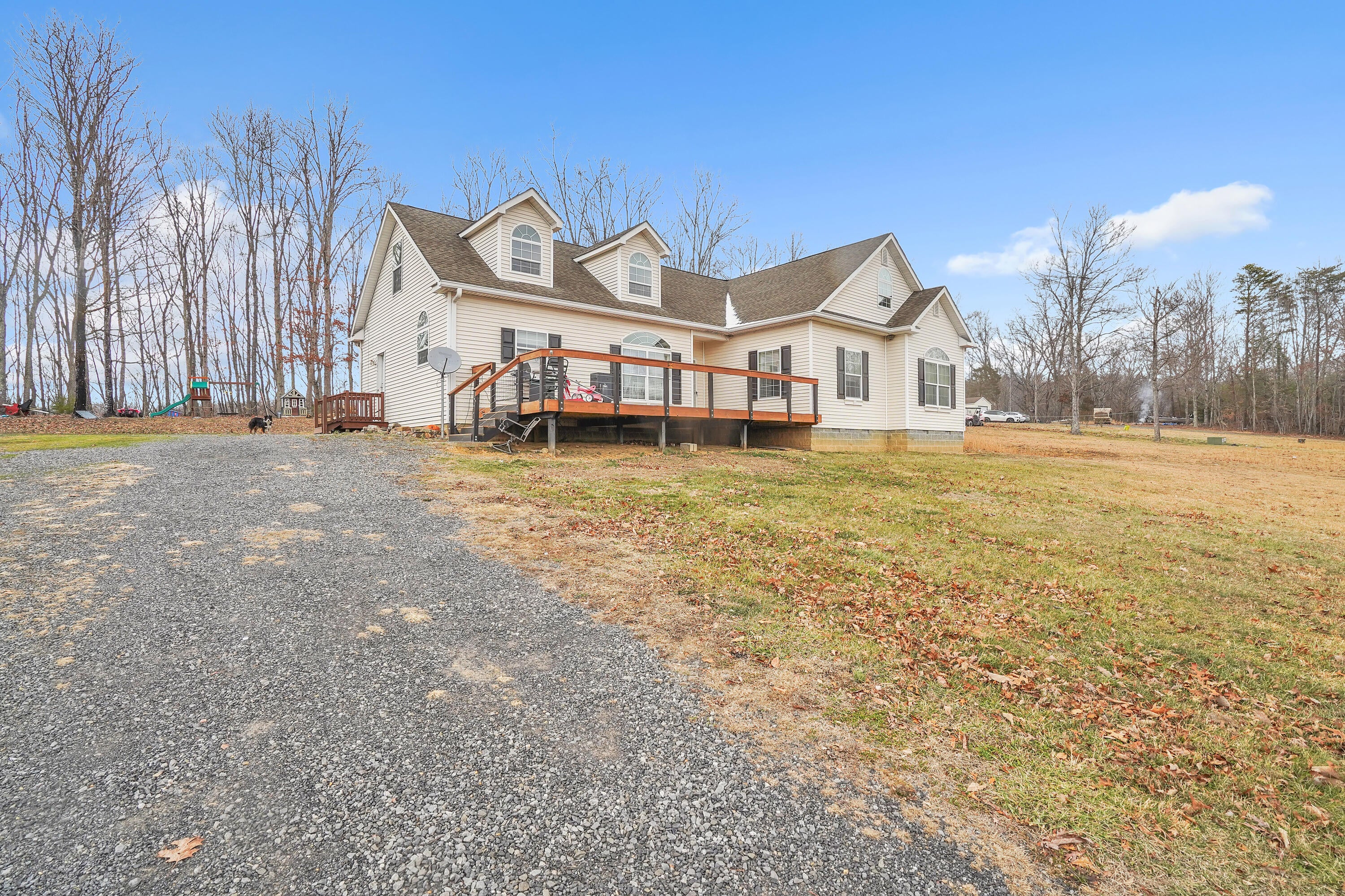 423 Briar Ridge Road Lindside, WV 24951 - Photo 2 of 43 DSC08079