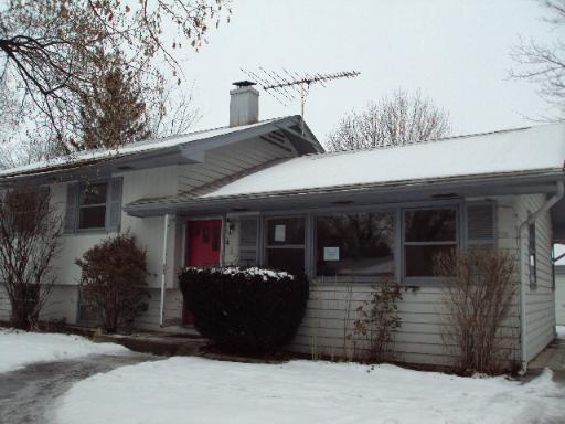 417 East Hillside Road Naperville, IL 60540 - Photo 1 of 1