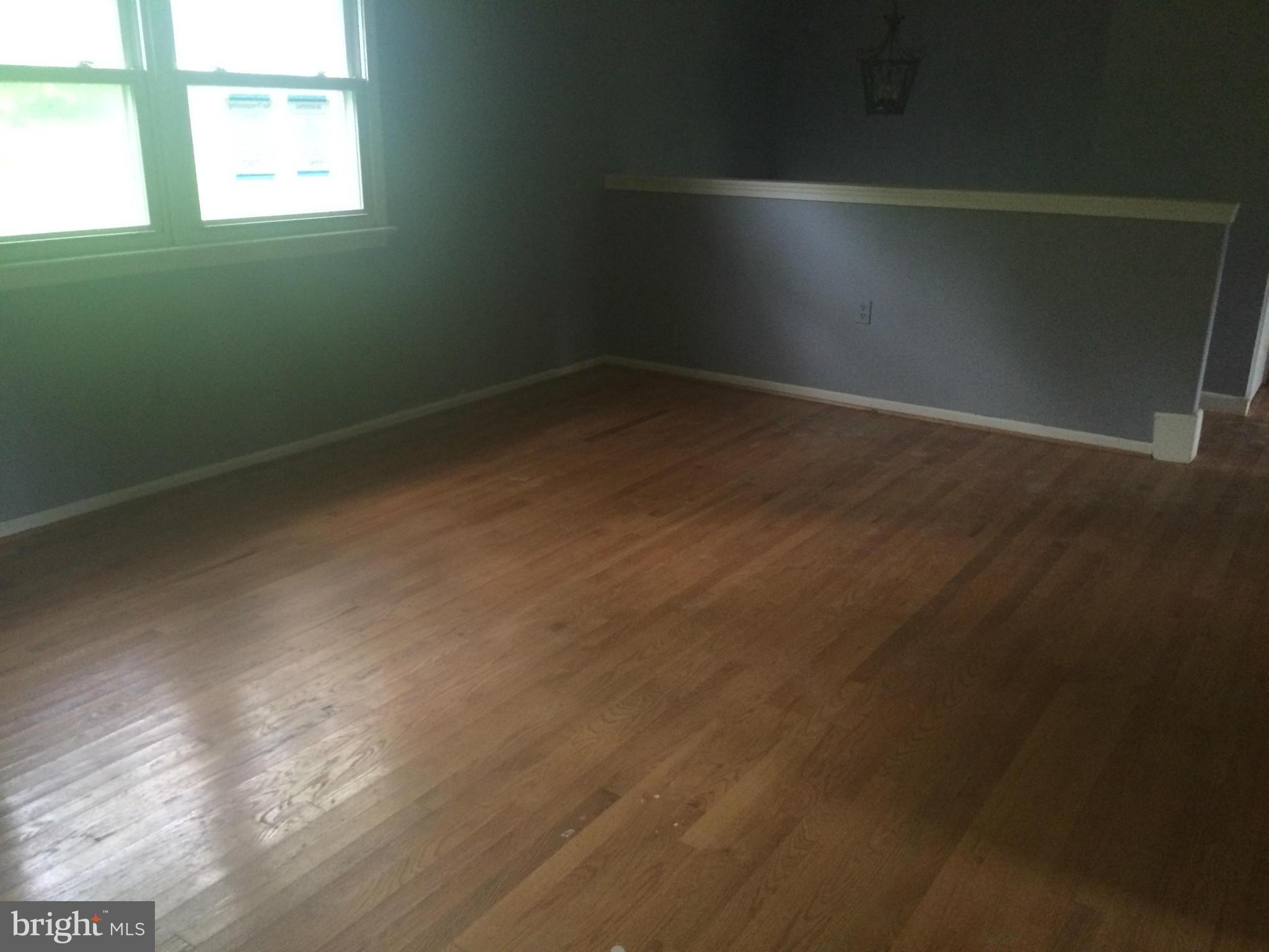 11604 Houck Road Union Bridge, MD 21791 - Photo 14 of 26 Living Room