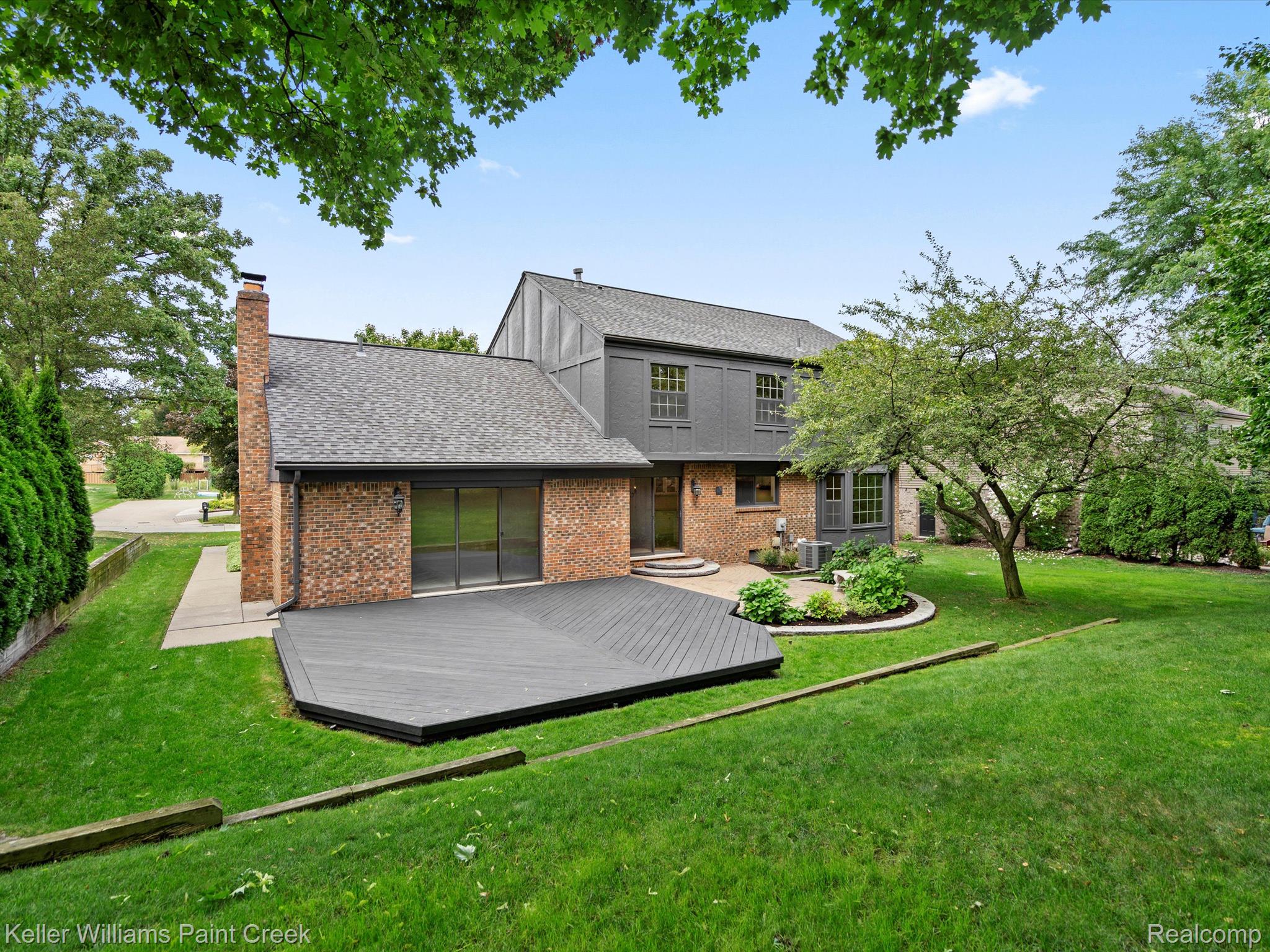 319 Lake Forest Road Rochester, MI 48309 - Photo 40 of 42 Gallery Image 40