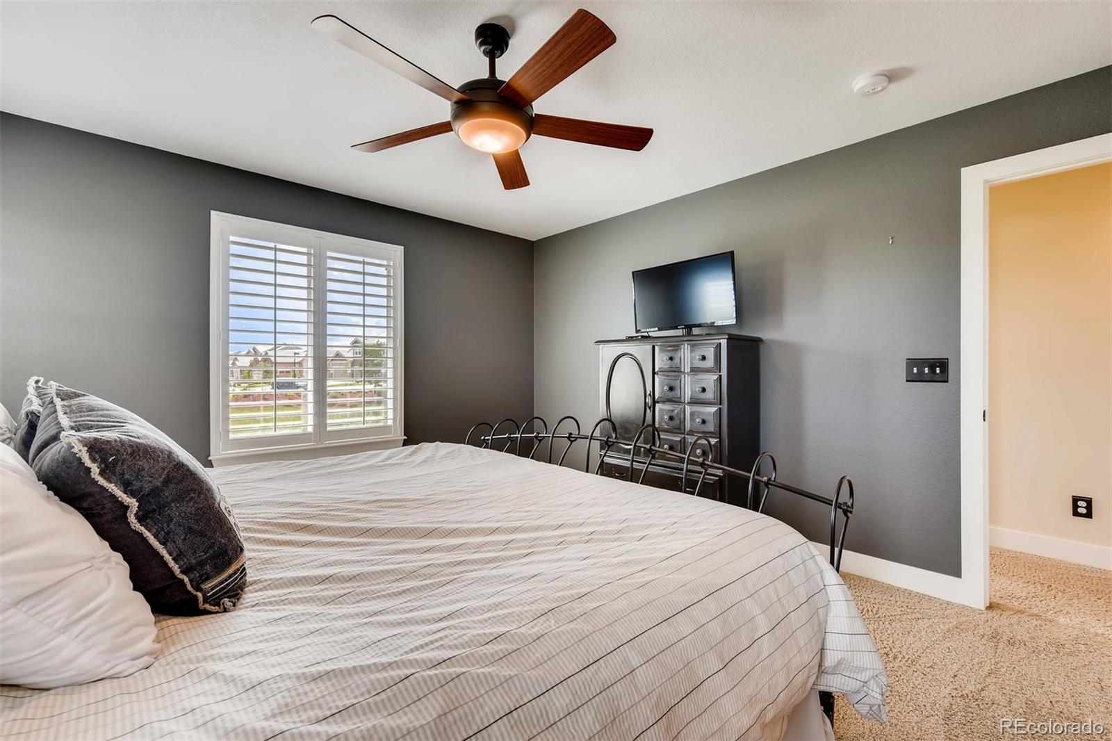 10427 Rutledge Street Parker, CO 80134 - Photo 16 of 38 Gallery Image 16