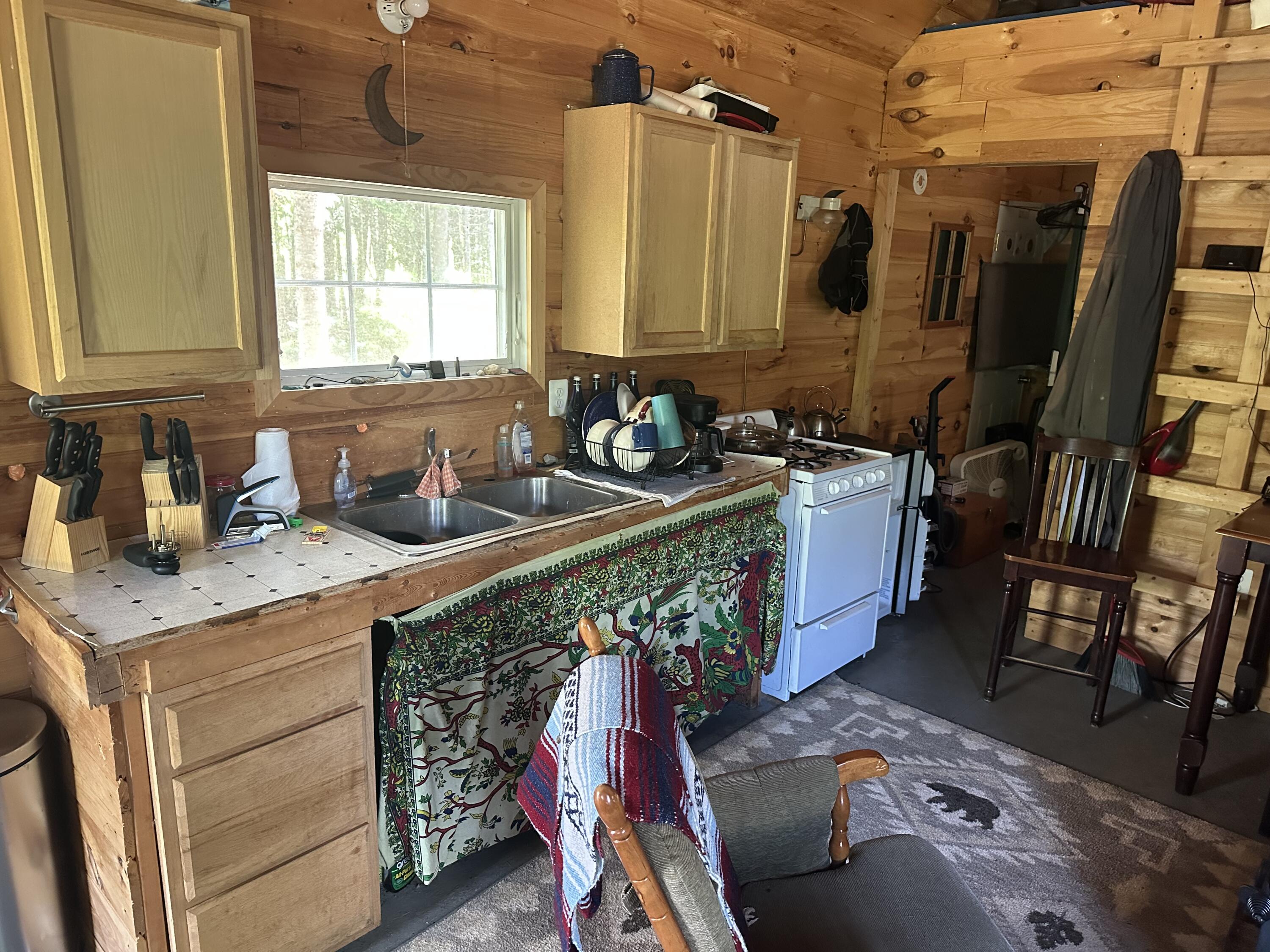 62 Black Dog Road Ashland, ME 04732 - Photo 27 of 37 Kitchen